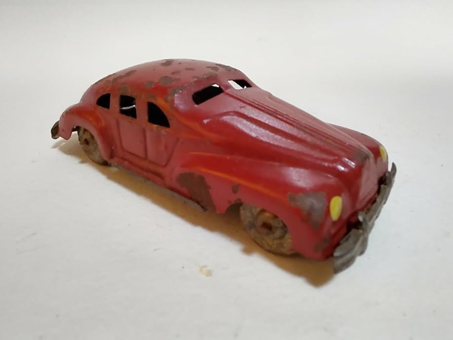 Amazon.co.jp: アメ車 ブリキのミニカー 赤色 初期 : おもちゃ